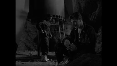 S3E28_le-petit-peuple.