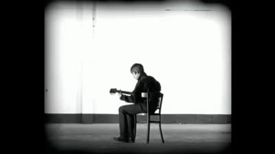 Oasis - Wonderwall  (Official Video) .